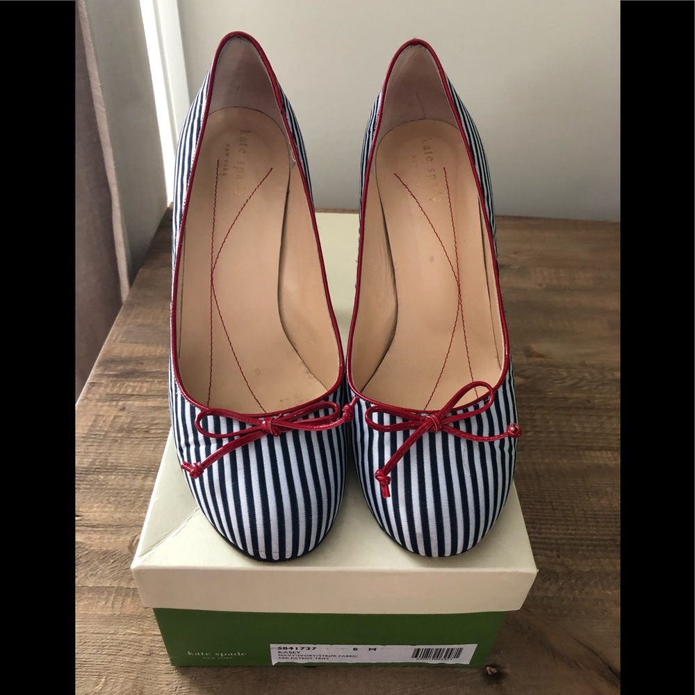Gently used Kate Spade striped pump